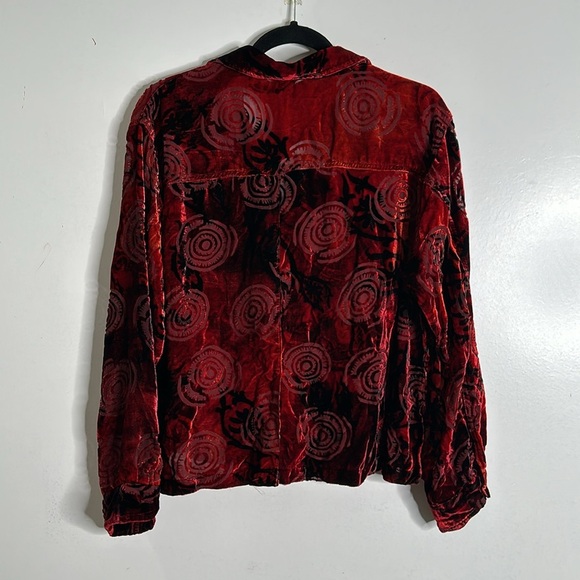 Chico's slik blend burgundy red burn out velvet blouse size 2 gothic Fariy - Picture 9 of 11